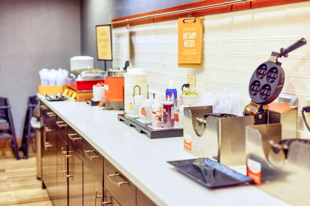 Hampton Inn Haverhill Restaurante foto